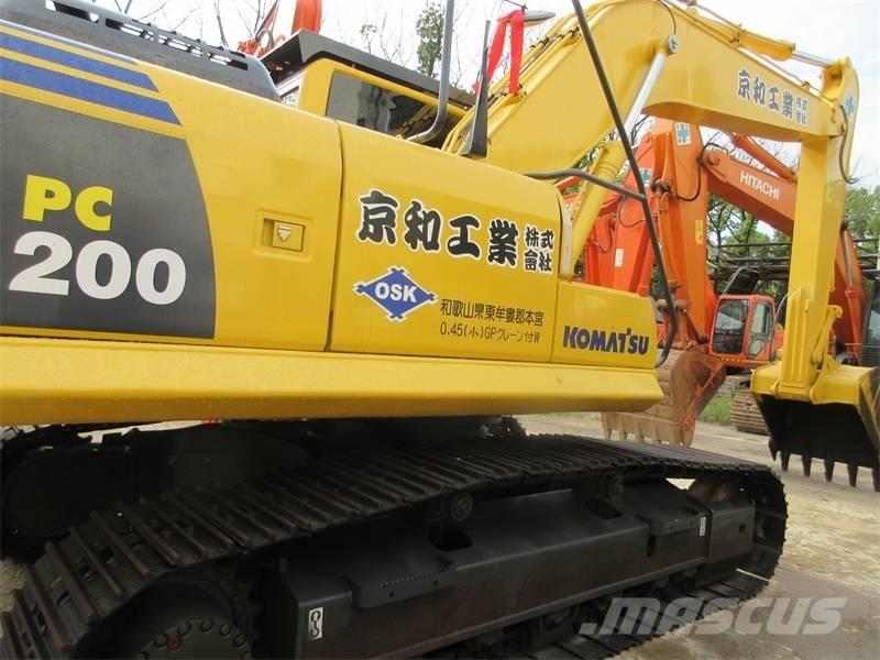 Komatsu PC 200-8N1 Bagri goseničarji