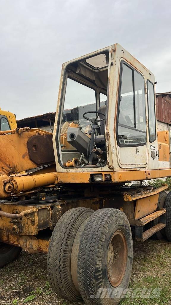 Liebherr 912 Podvozje in vzmetenje