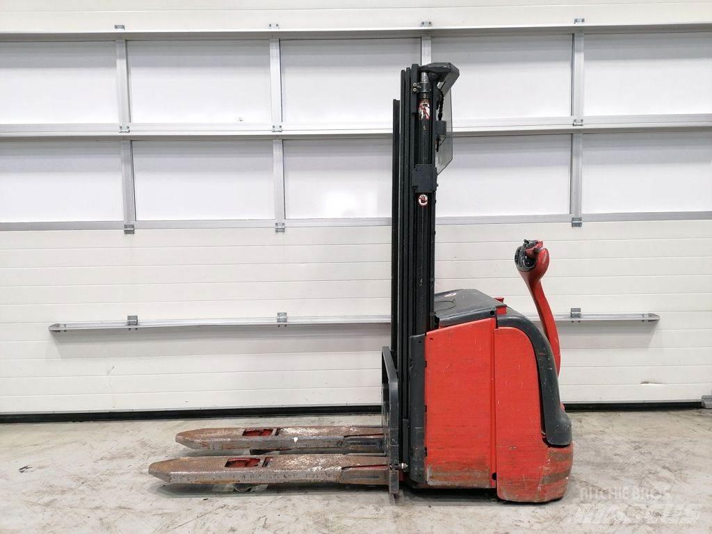 Linde L14 Ročni električni viličar