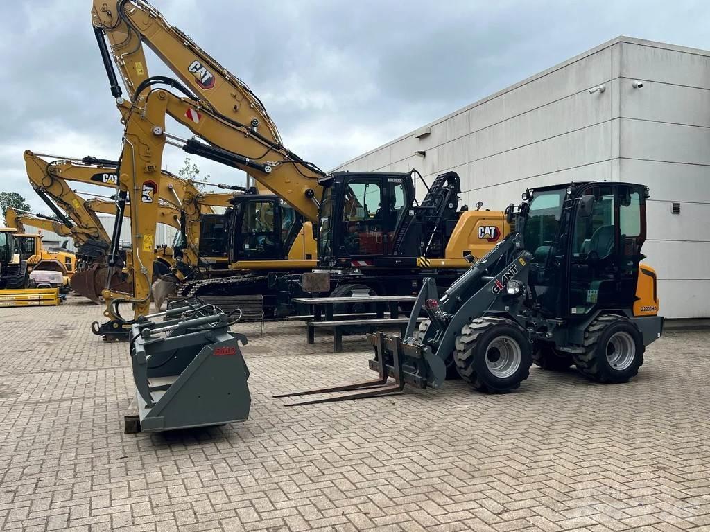 GiANT G2200HD Kolesni nakladalci