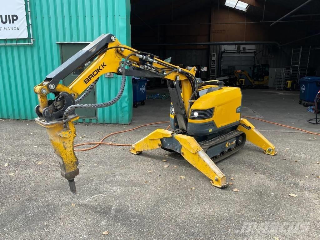 Brokk 170 Rušilni bagri