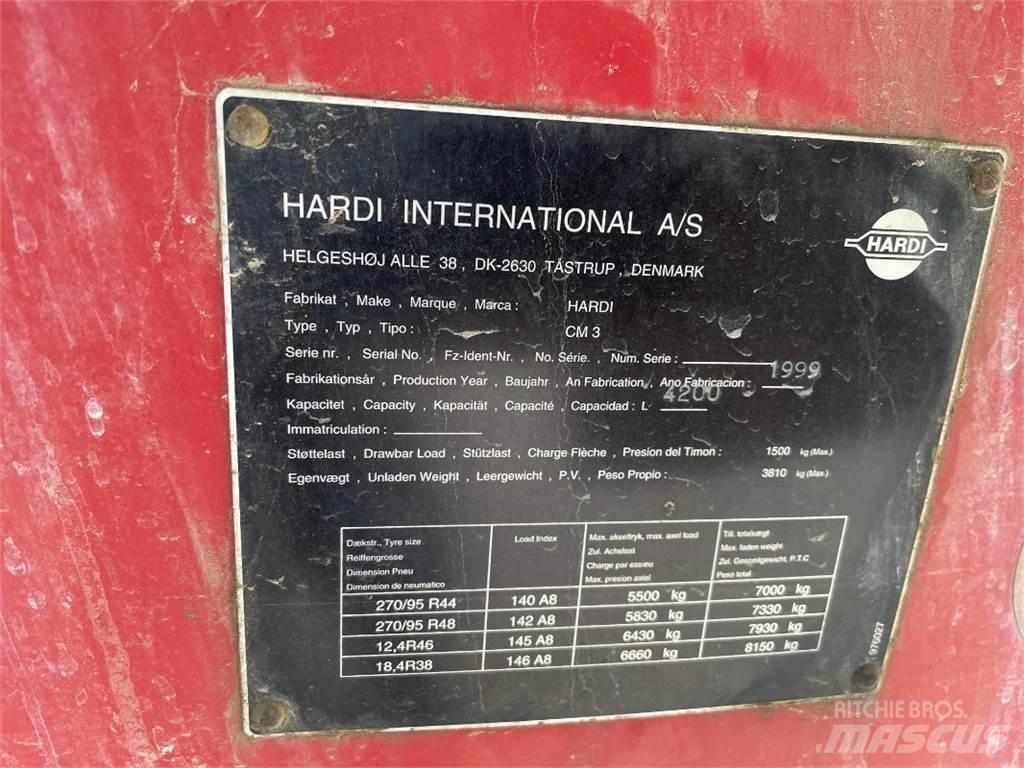 Hardi CM 3 Vlečne škropilnice
