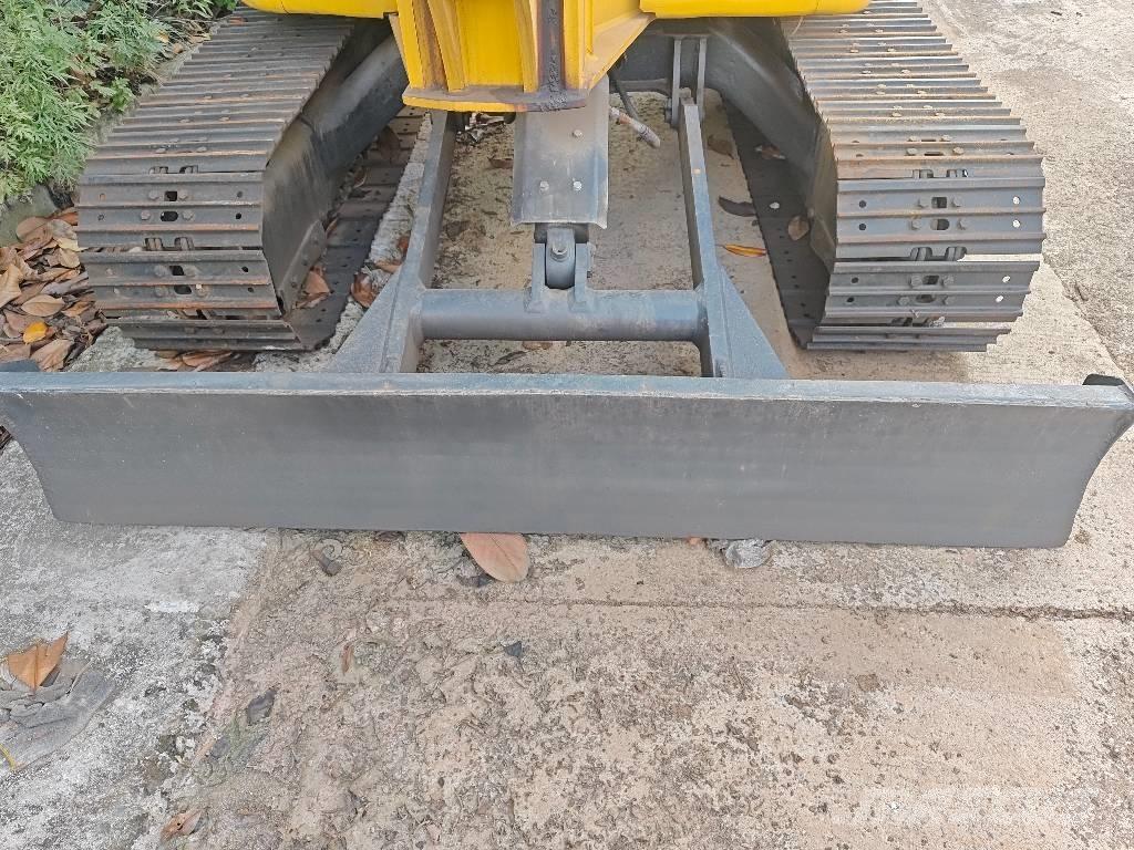 Komatsu PC 55 MR Mini bagri <7t