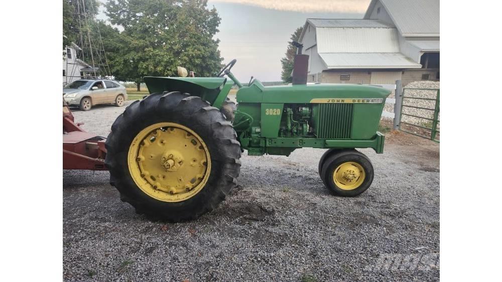 John Deere 3020 Traktorji