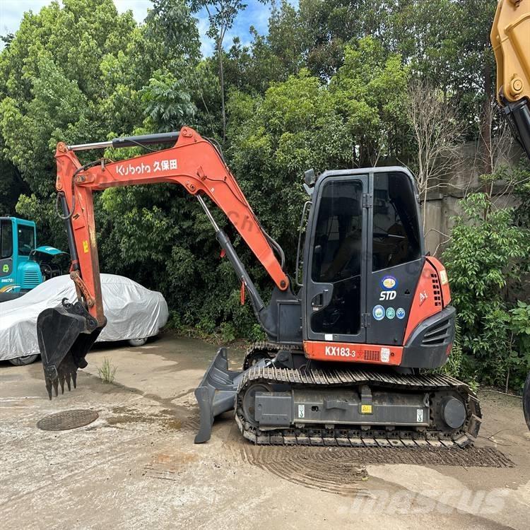Kubota 183-3 Bagri goseničarji
