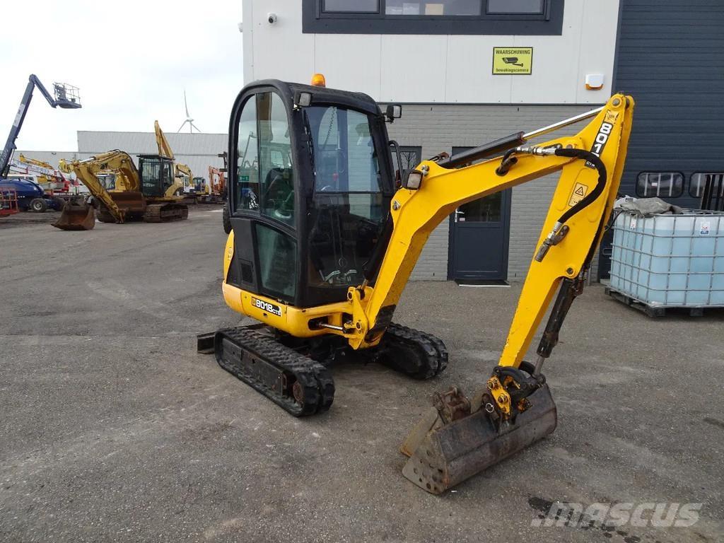 JCB 8018 Mini bagri <7t