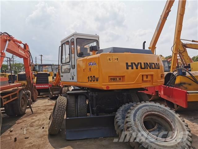 Hyundai R130WD Bagri goseničarji