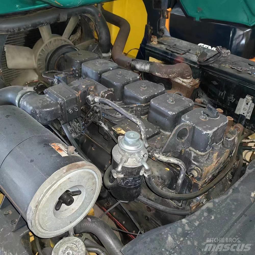 Komatsu FD 50-6 Dizelski viličarji
