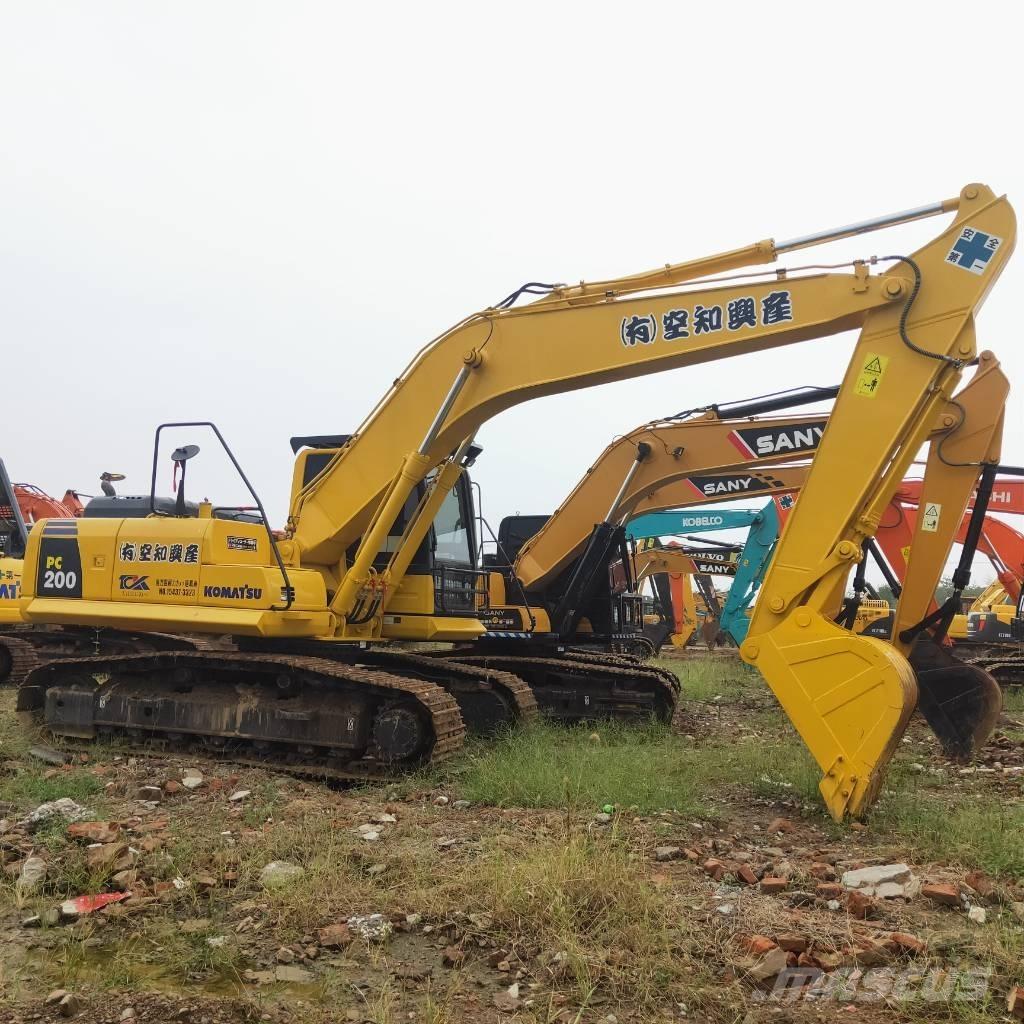 Komatsu PC200-8 Bagri goseničarji