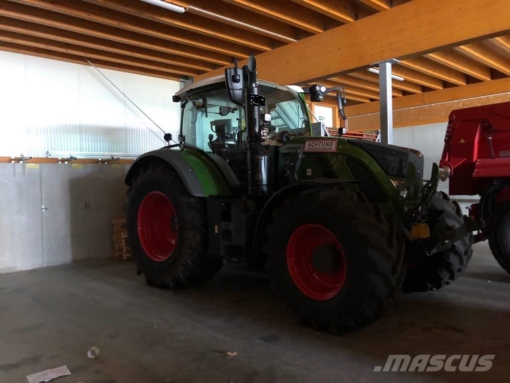 Fendt 724 Vario S4 Traktorji