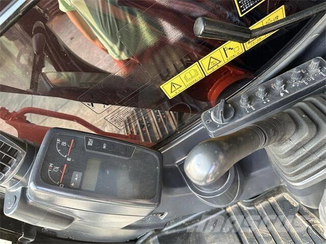 Hitachi ZX60 Bagri goseničarji