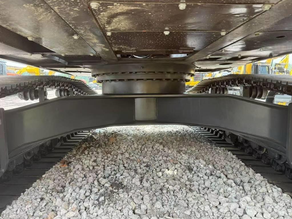 Doosan DX300-9C Bagri goseničarji
