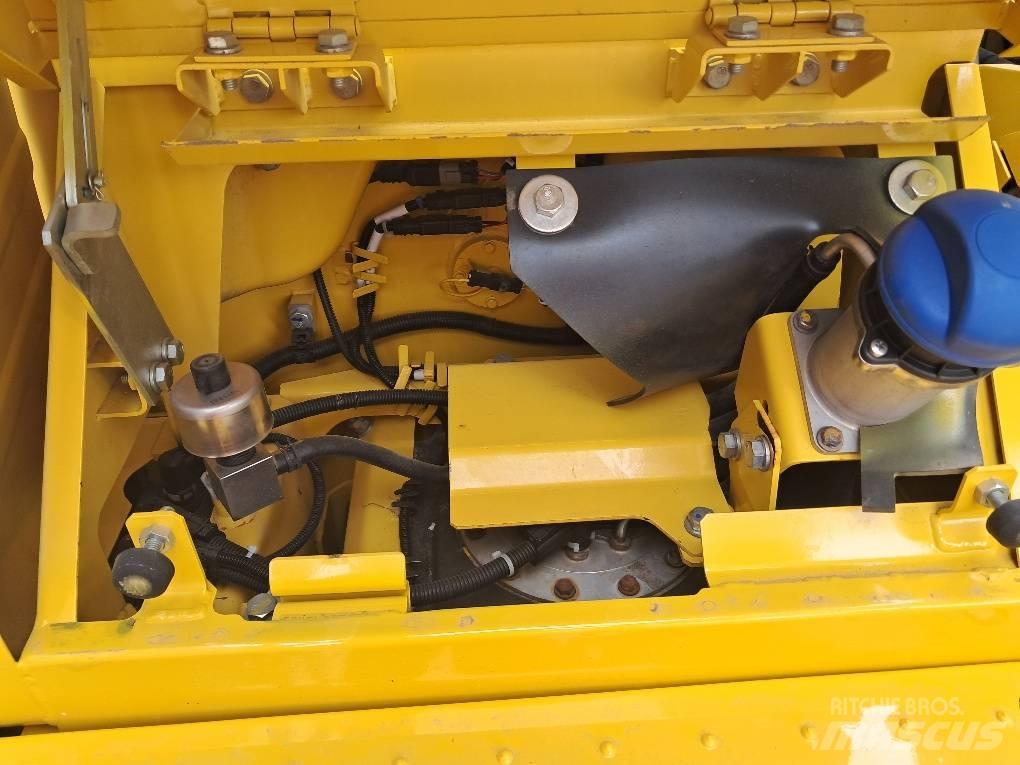 Komatsu PC210LCI-11 Bagri goseničarji