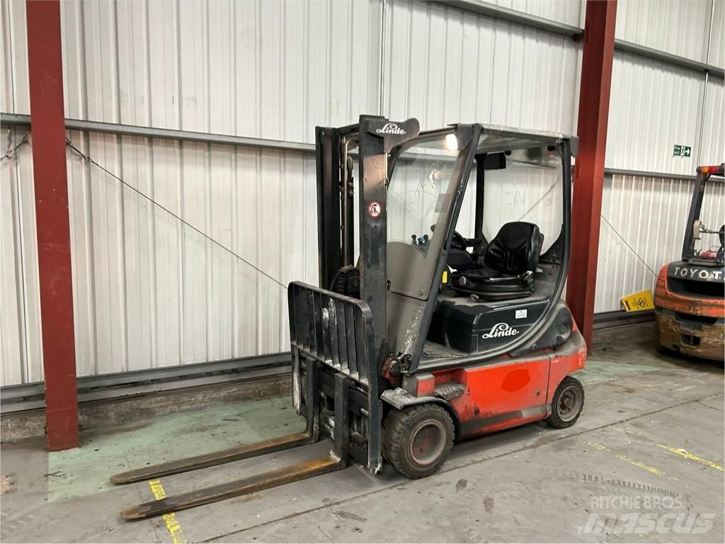 Linde E18P-02 Električni viličarji