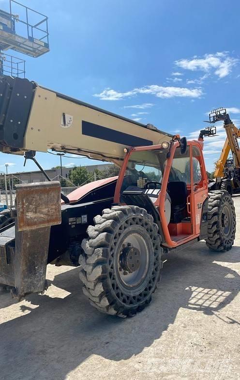 JLG 1055 Teleskopski viličarji