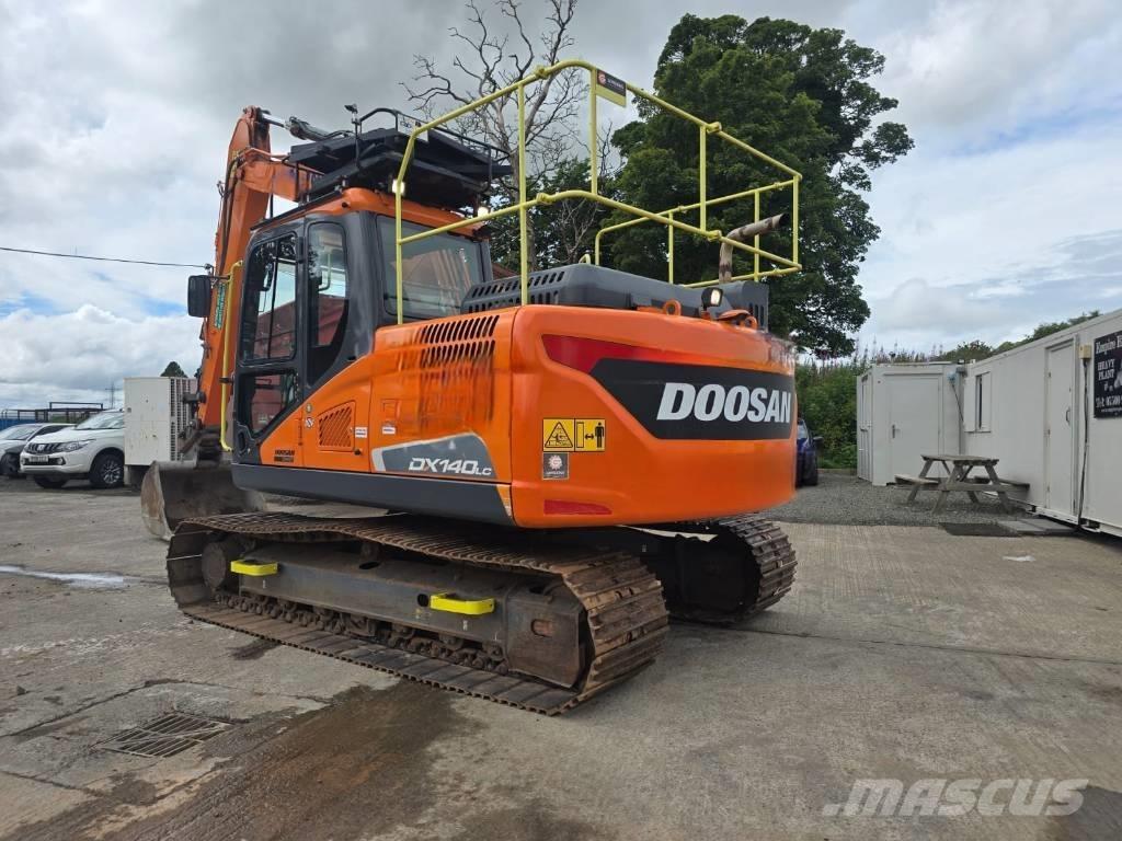 Doosan DX 140 LC Bagri goseničarji