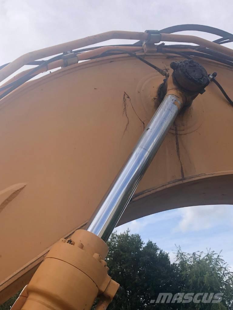 Hyundai R180LC-9A Bagri goseničarji