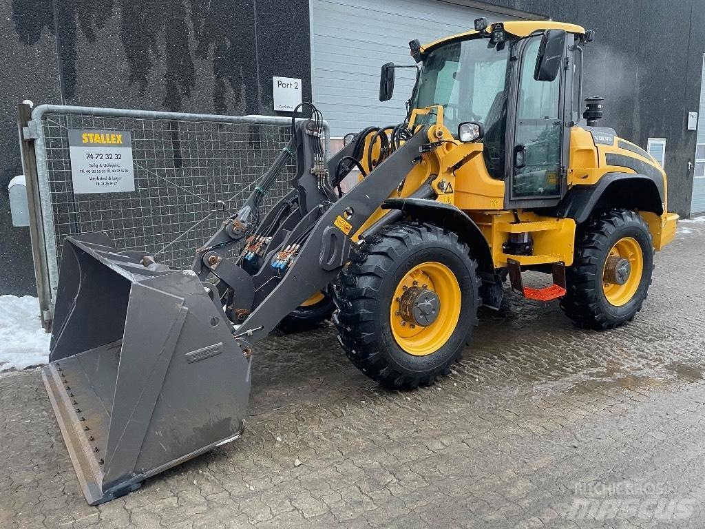 Volvo L45H Kolesni nakladalci