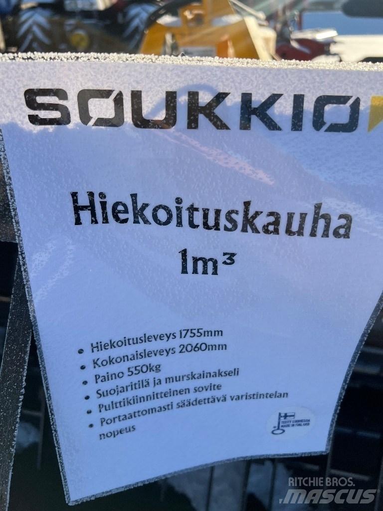 Soukkio HK 1.0m^3 Trosilci peska in soli