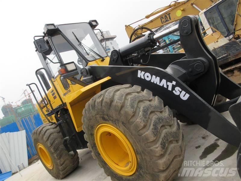 Komatsu WA 380 Kolesni nakladalci