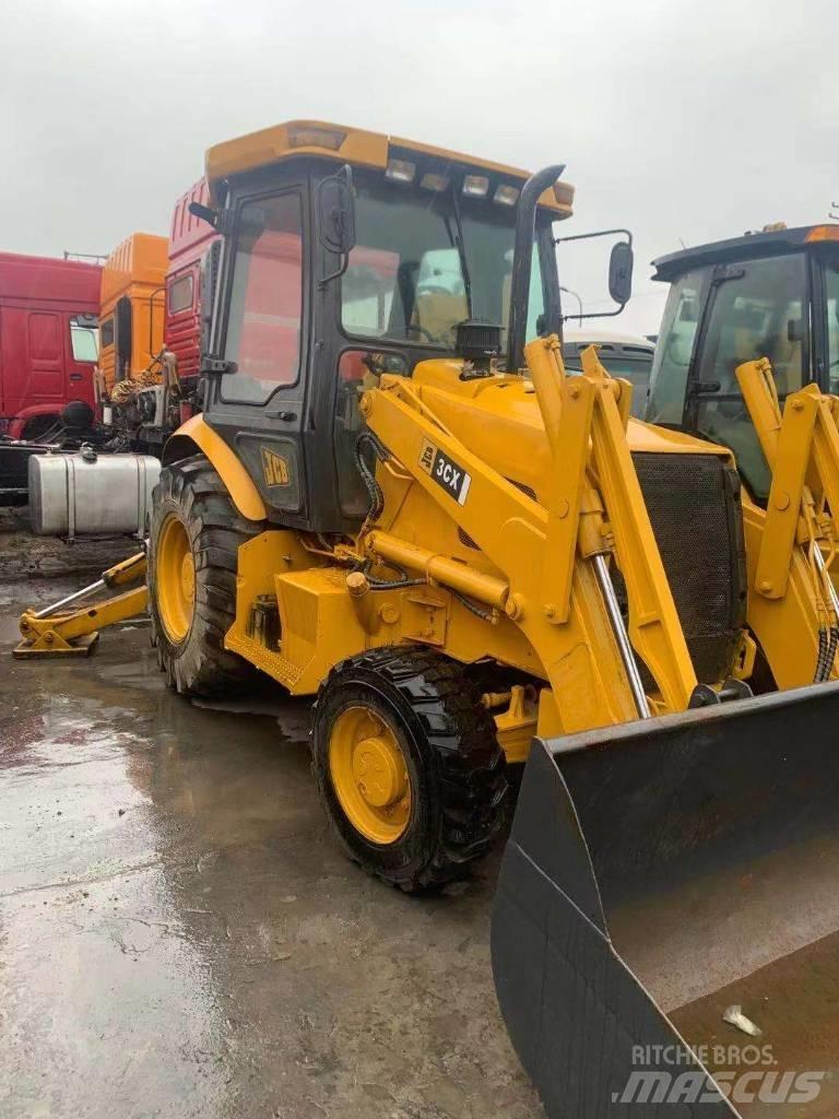 JCB 3 CX Rovokopači