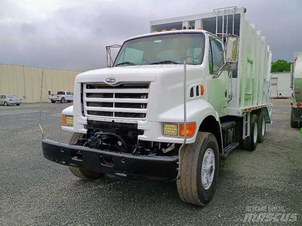 Sterling L7500 Komunalni tovornjaki