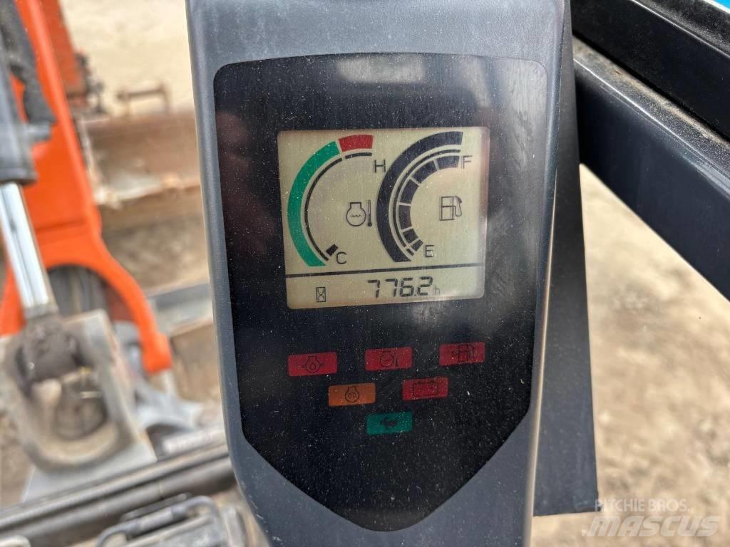 Hitachi ZX 19-6 Mini bagri <7t