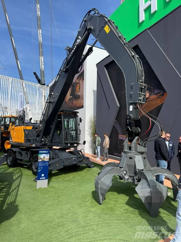 Hyundai HW 250 AMH Bagri za prekladanje primarnih/sekundarnih surovin
