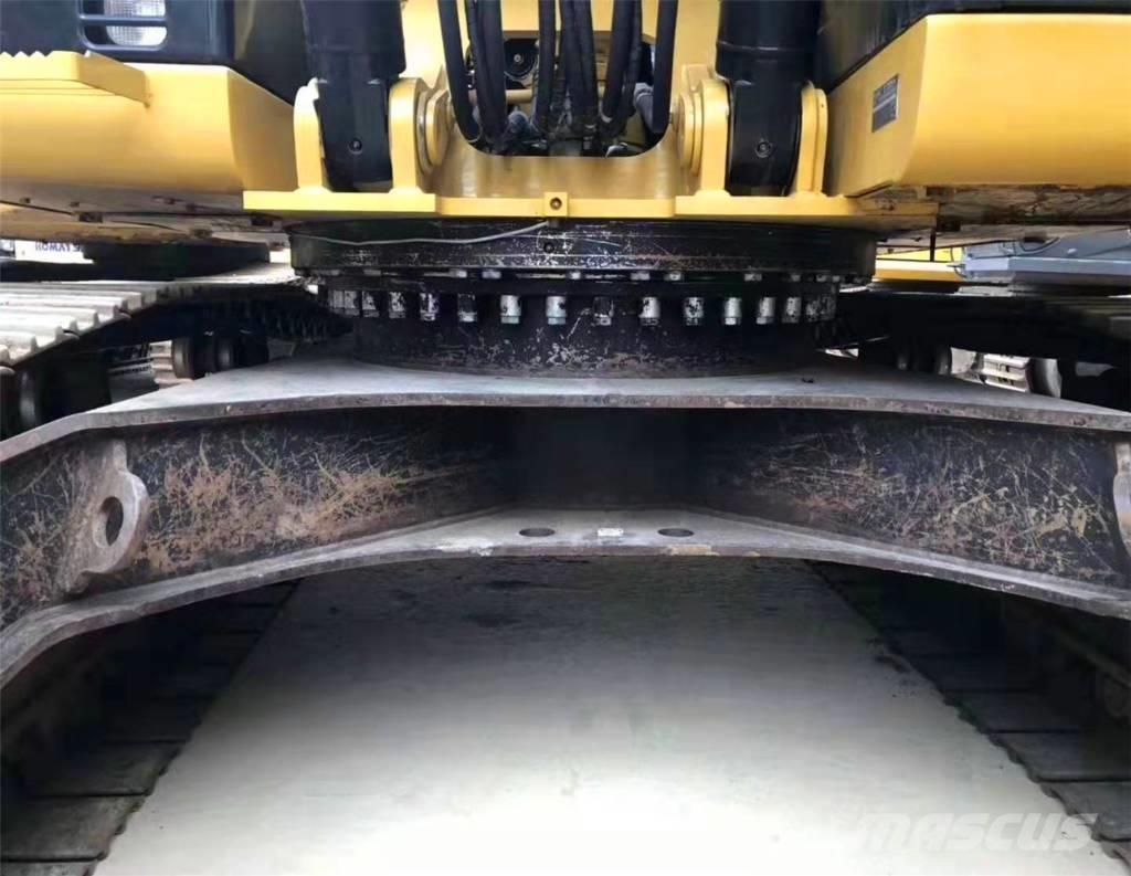 CAT 329D Bagri goseničarji