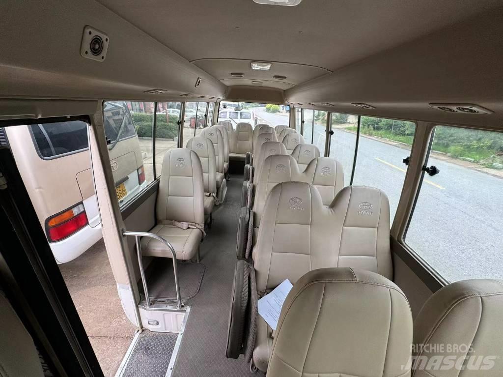 Toyota Coaster Bus Mini avtobusi