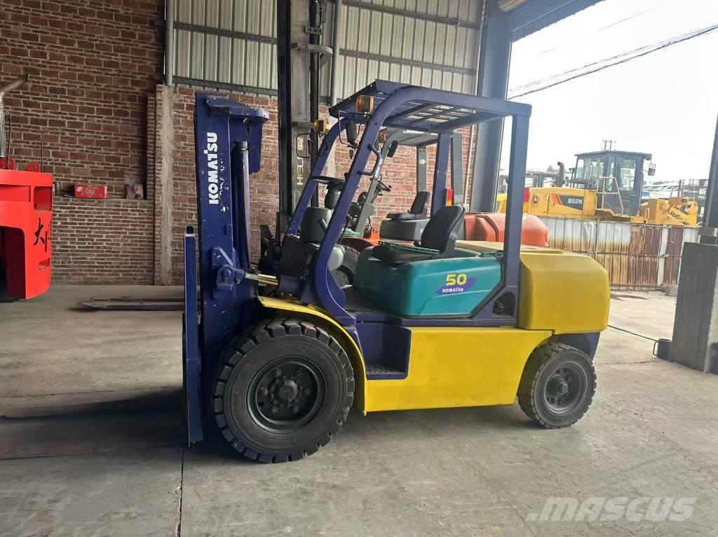 Komatsu 5t Dizelski viličarji