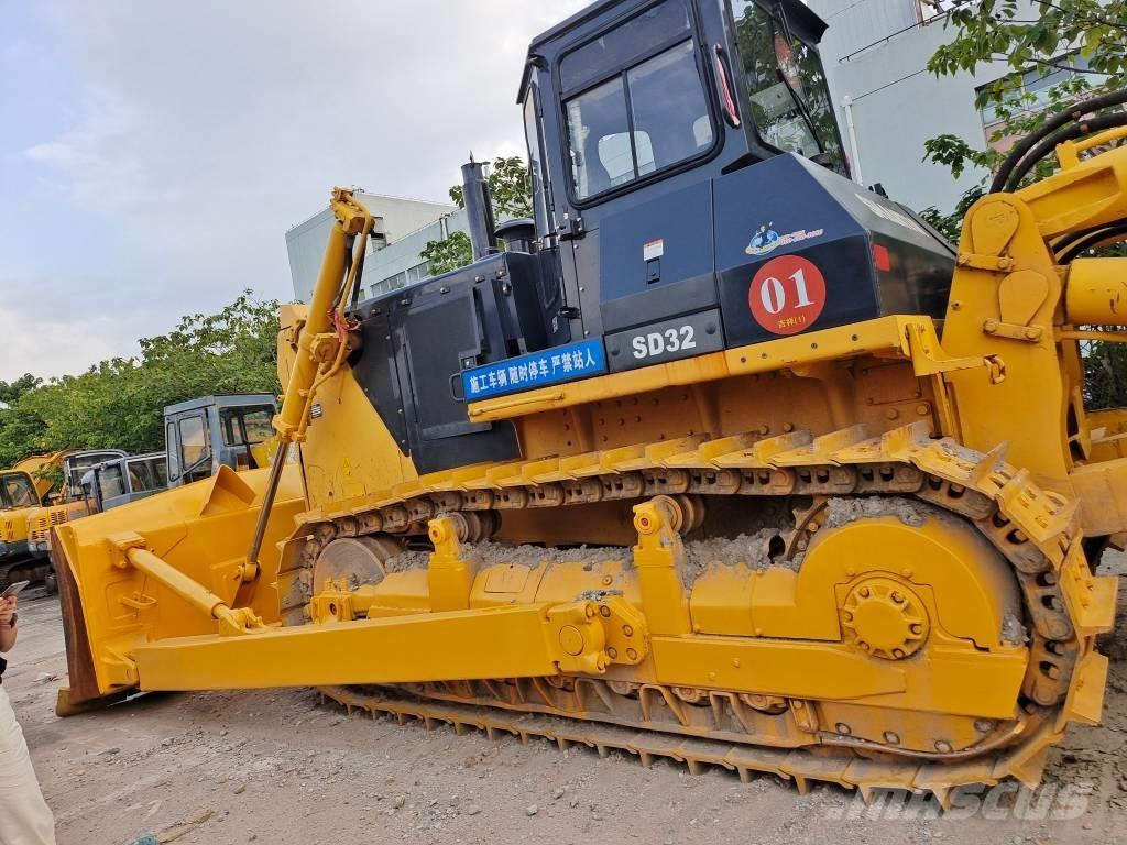 Shantui SD 32 Buldožerji goseničarji
