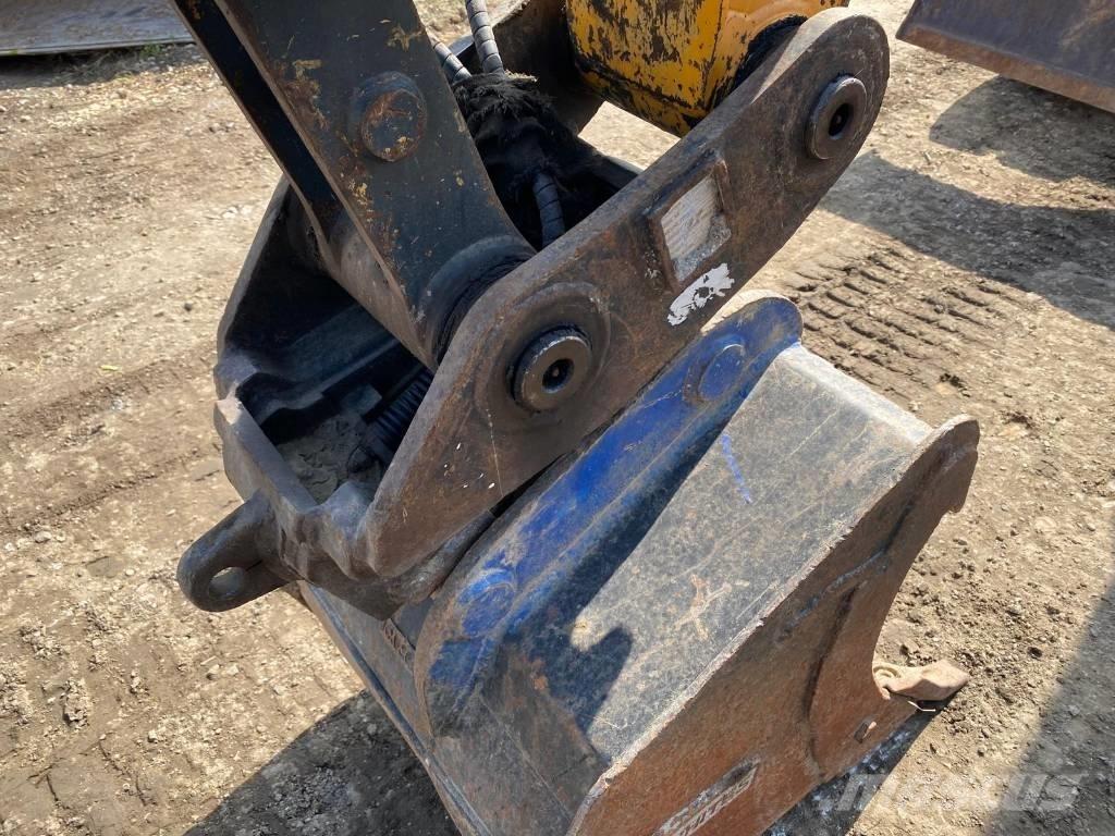 Hyundai R 80 CR-9A Midi bagri 7t – 12t