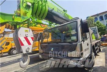 Zoomlion ztc 251v Rabljeni žerjavi za vsak teren