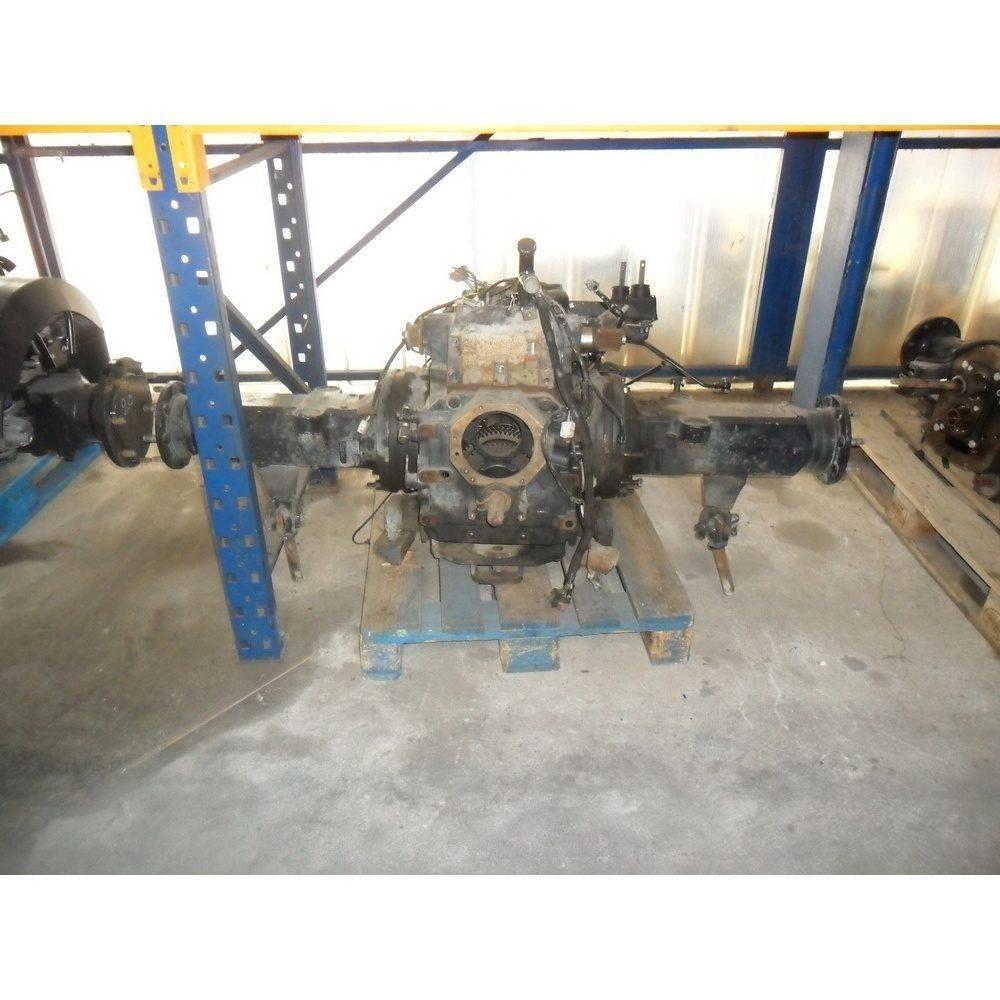 New Holland T 4.75 Menjalnik