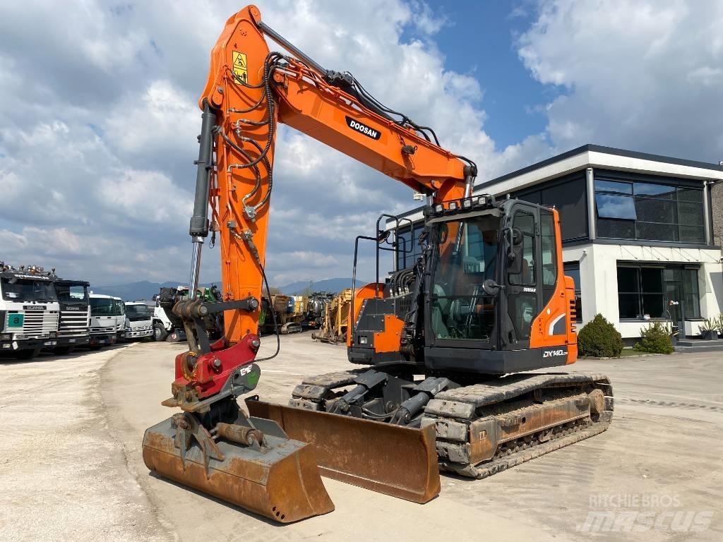 Doosan DX 140 LCR-5 Bagri goseničarji