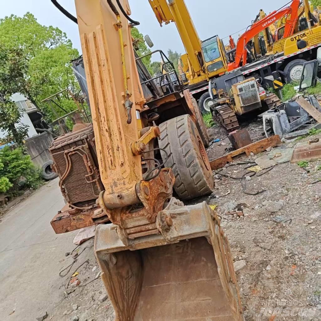 Hyundai Robex 220-9 Bagri goseničarji