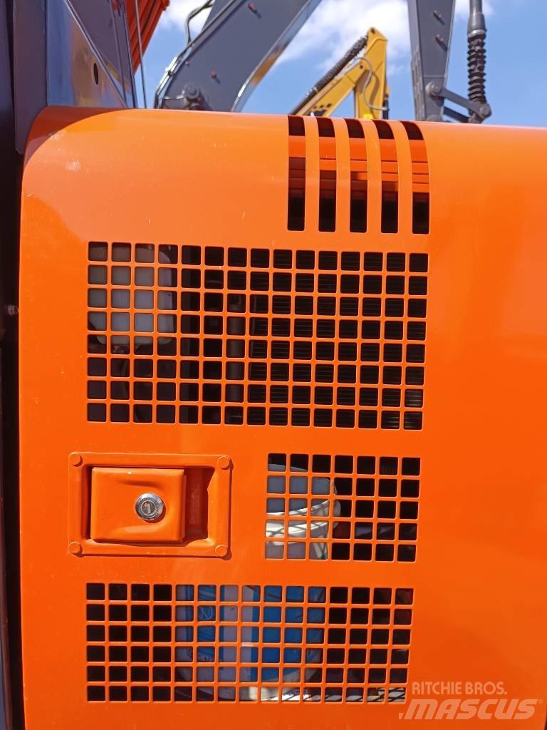 Hitachi ZX 75 Midi bagri 7t – 12t