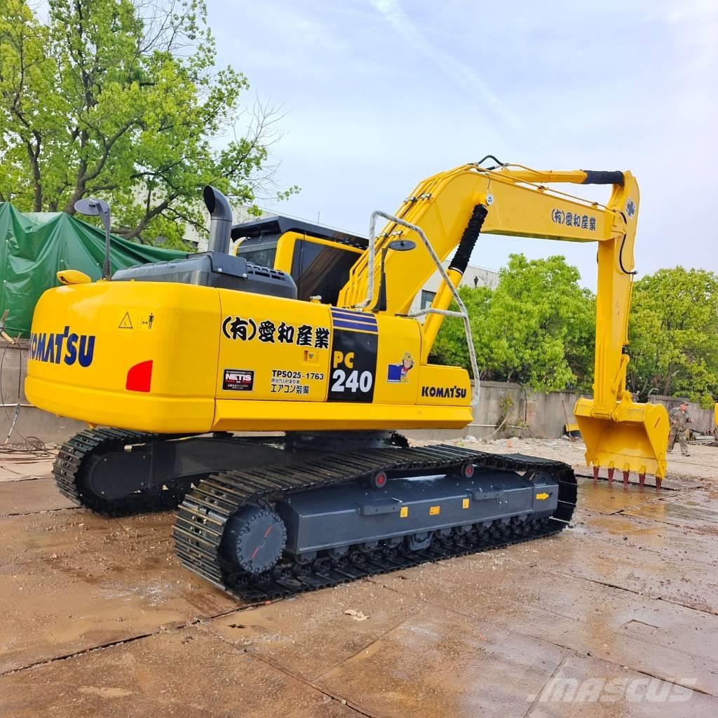 Komatsu PC 240 LC-8 Bagri goseničarji