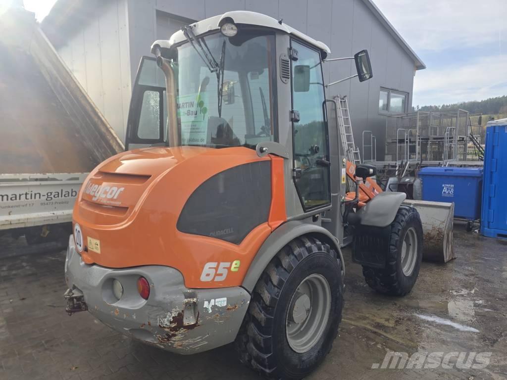 Atlas AR 65 Kolesni nakladalci