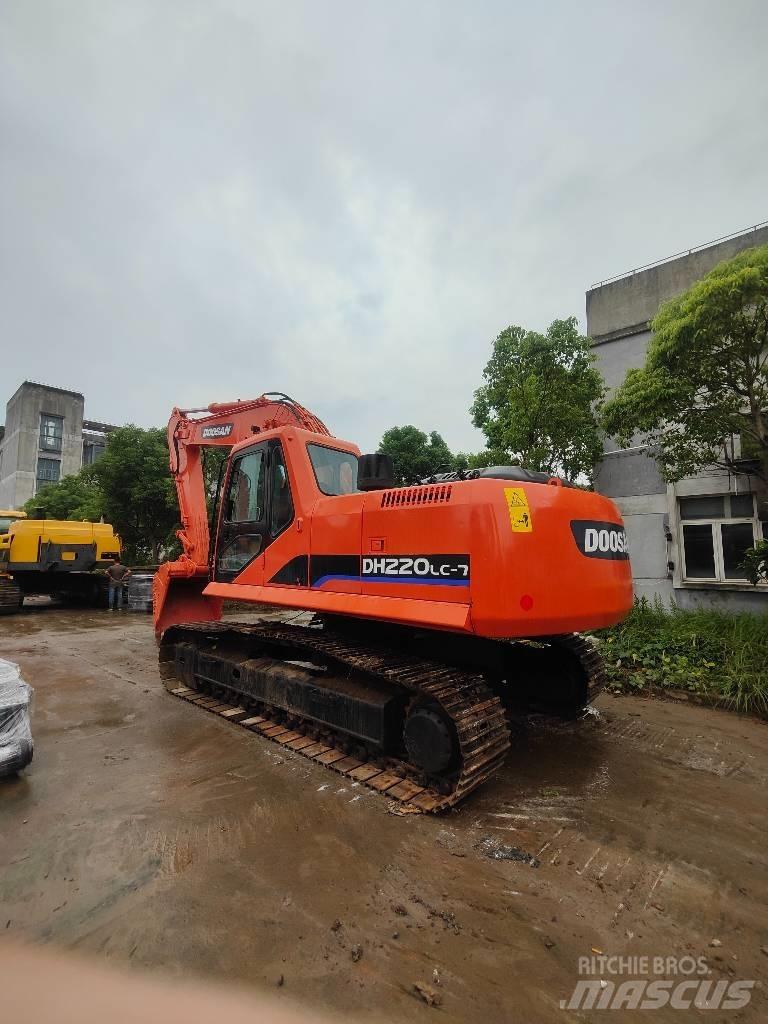 Doosan DH 220 Bagri goseničarji