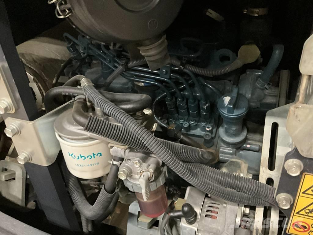 Kubota KX 027-4 Mini bagri <7t