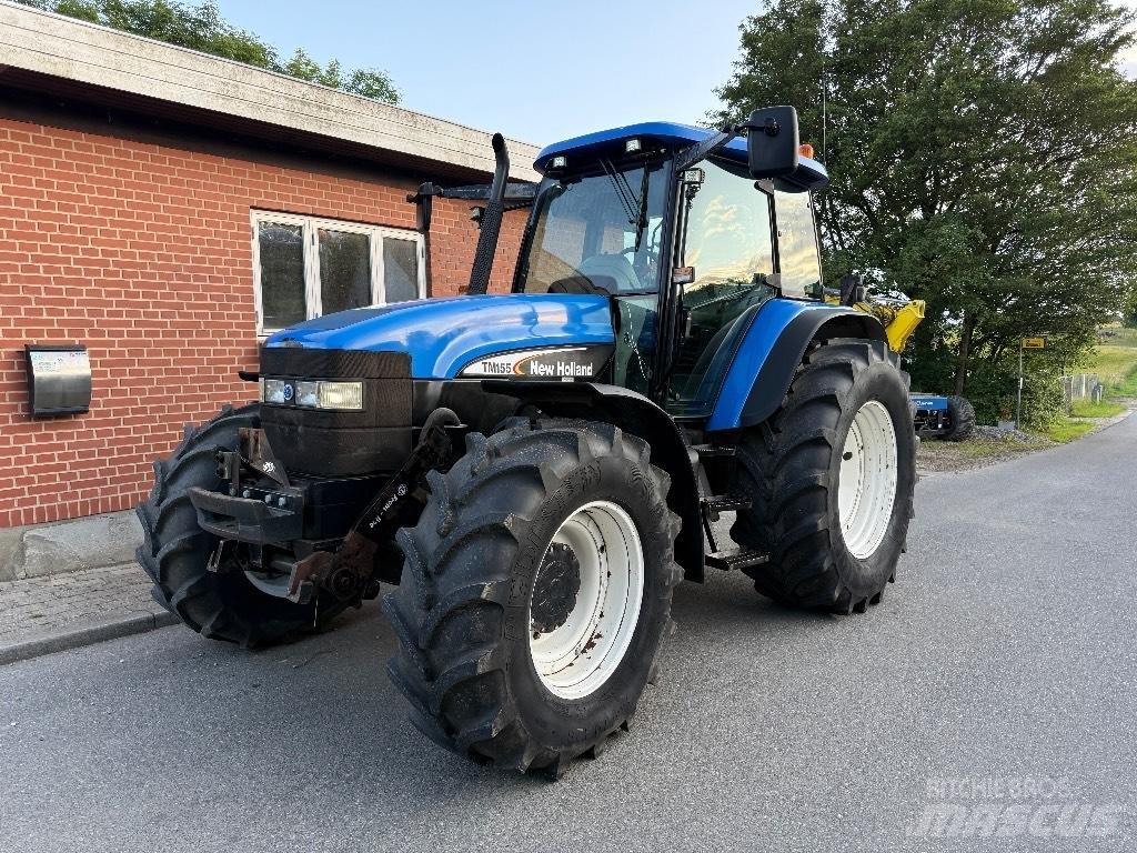 New Holland TM 155 Traktorji