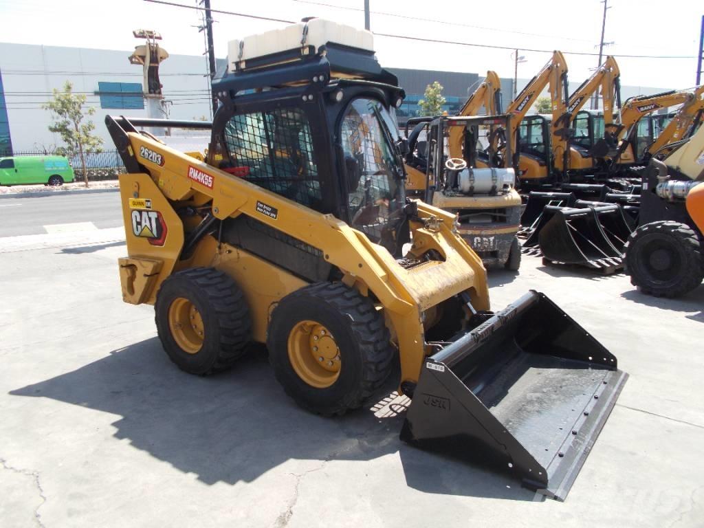 CAT 262D3 Skid steer mini nakladalci