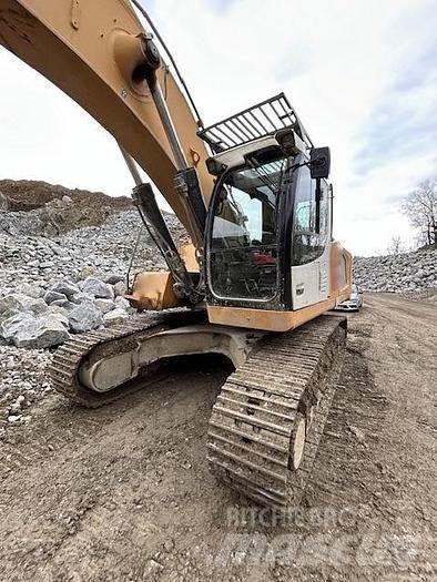 Liebherr R946 LC Posebni bagri