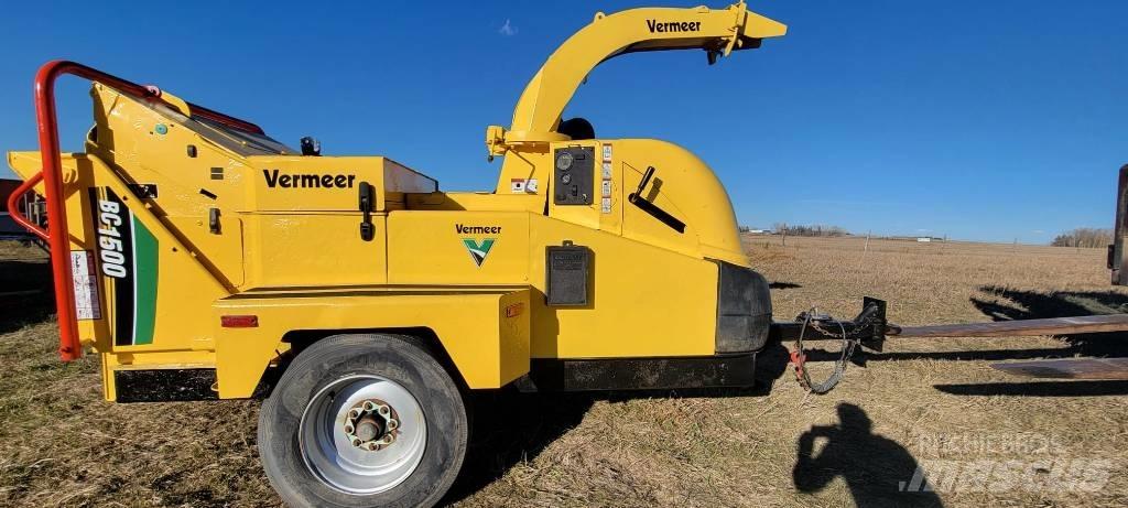 Vermeer BC1500 Drobilci lesa
