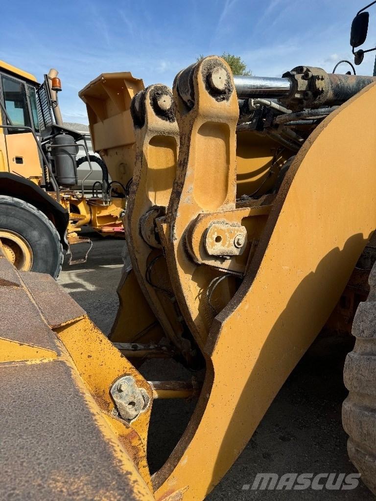 CAT 980 K Kolesni nakladalci