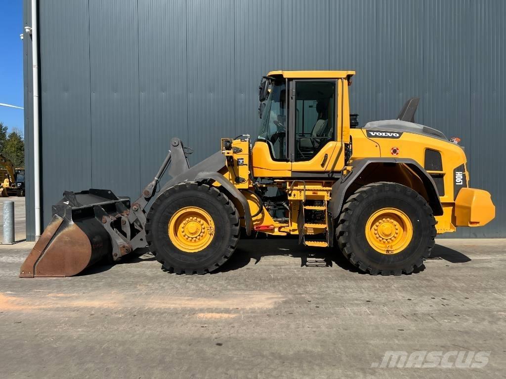 Volvo L90H Kolesni nakladalci