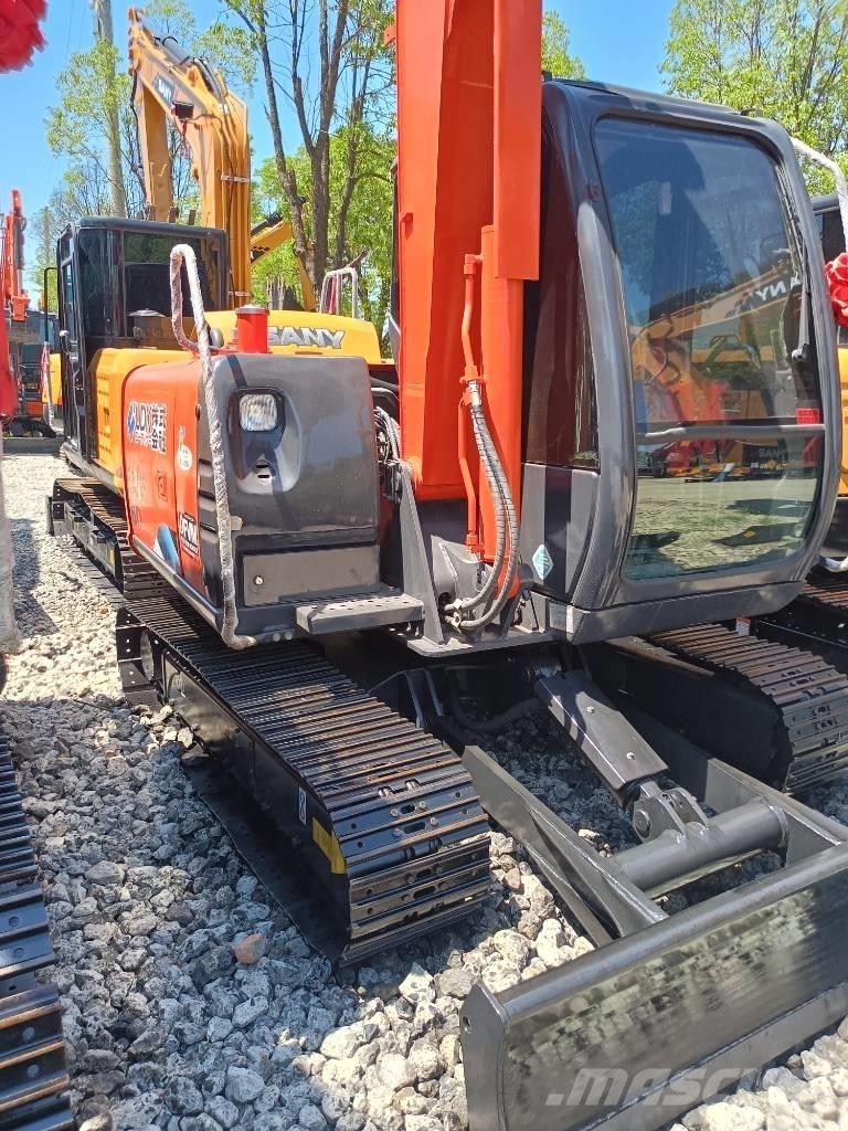 Hitachi 60 Bagri goseničarji