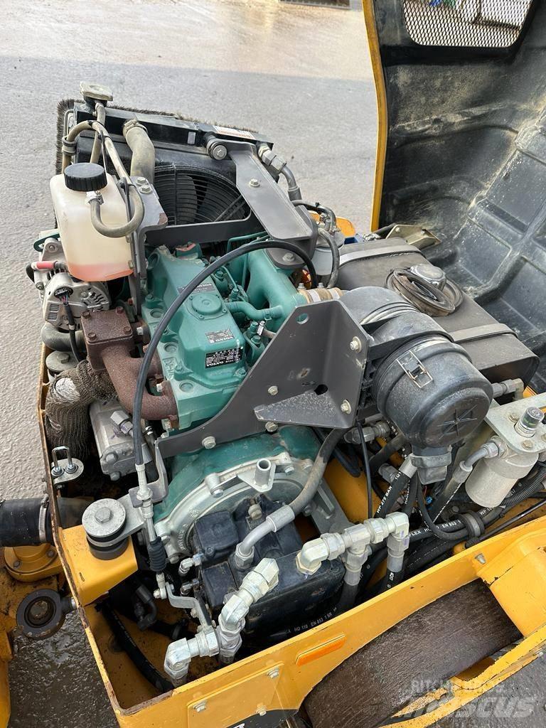 Volvo DD 25 B Dvojni valjarji